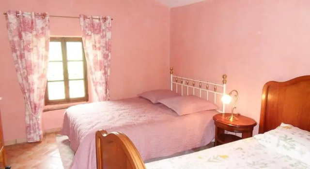 Saint Antonin Chambre d Hotes, Boek Bed and Breakfast Orelle 