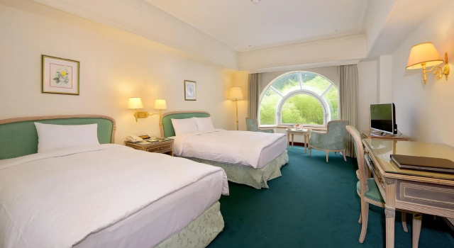 Трёхместный номер Classic Le Midi Hotel Chitou
