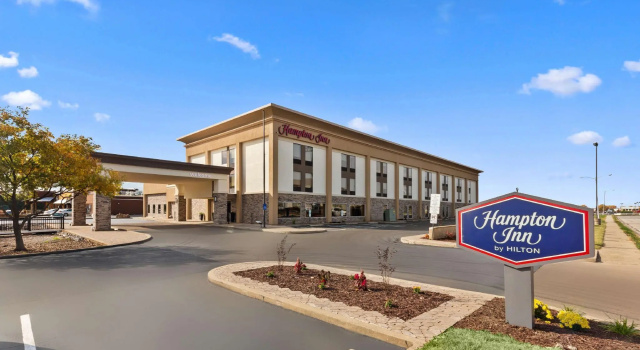 Номер Deluxe Hampton Inn St. Louis/Collinsville