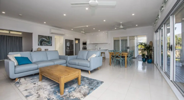 Sandy Decks, Брондау Демалыс үйі Nelly Bay Magnetic Island