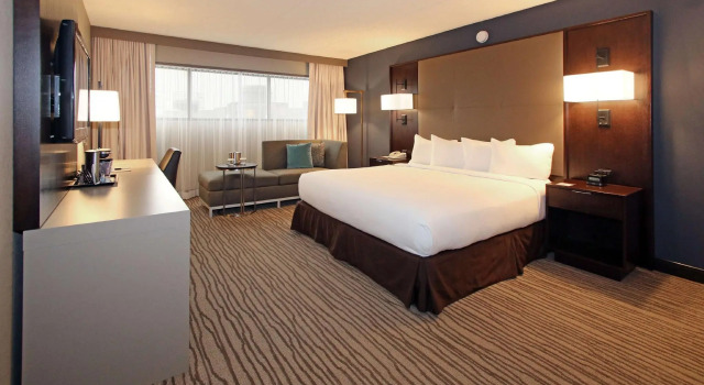 Двухместный номер Standard DoubleTree by Hilton Hotel Newark Airport