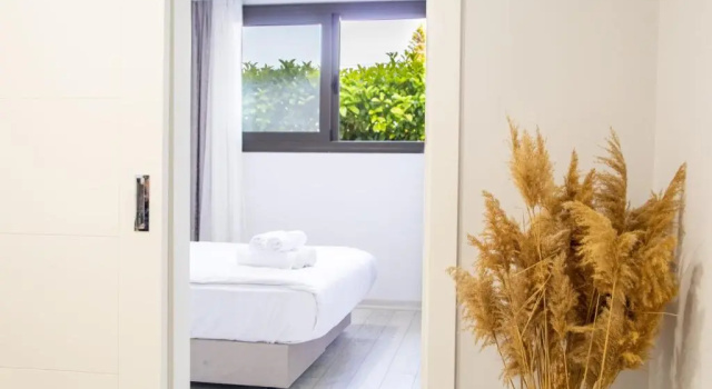 Flat With Shared Pool Close to the Beach in Cesme