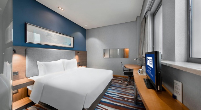 Двухместный номер Standard Holiday Inn Express Chongqing Guanyinqiao by IHG