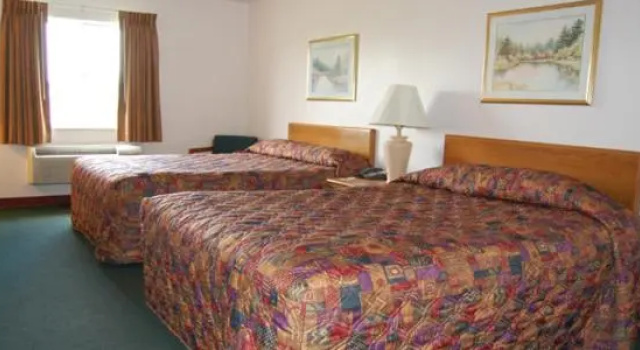 Четырёхместный номер Standard Country Haven Inn