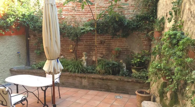 Апартаменты Al Teatro Home Apartment