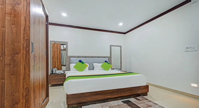 Номер Standard Hotel Paradise Premium Rasulgarh