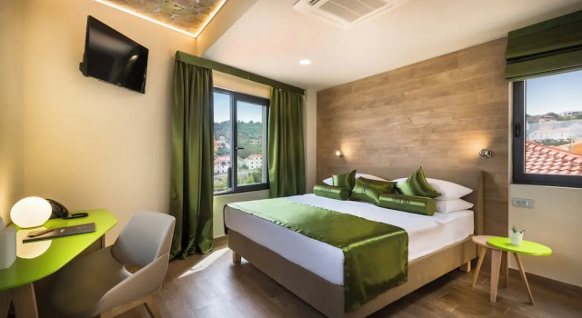 Четырёхместный номер Standard c 1 комнатой Hotel Vinotel Gospoja
