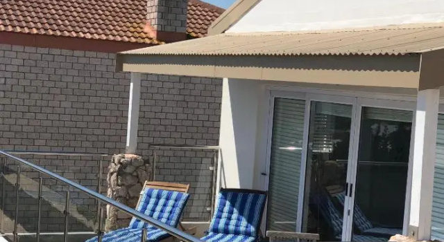 Апартаменты Views at 69 B&B (Adults Only)