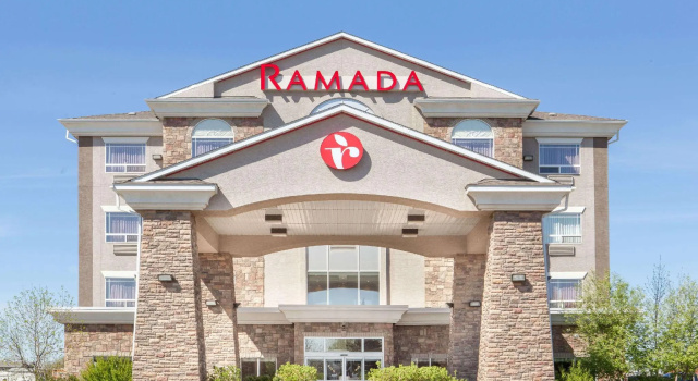 Люкс с 2 комнатами Ramada by Wyndham Brooks