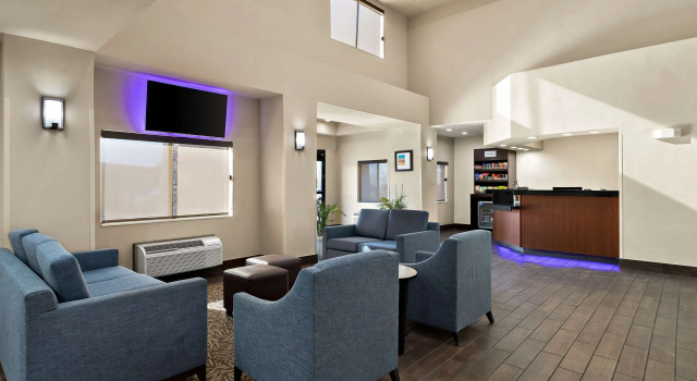 Comfort Suites University Las Cruces, 予約 ホテル ラスクルーセス ニューメキシコ州