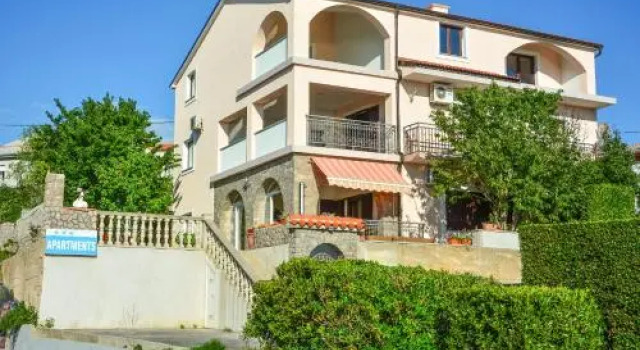 Apartments Dada, Забронировать Апартаменты/квартира Сень Ликско-Сеньская жупания