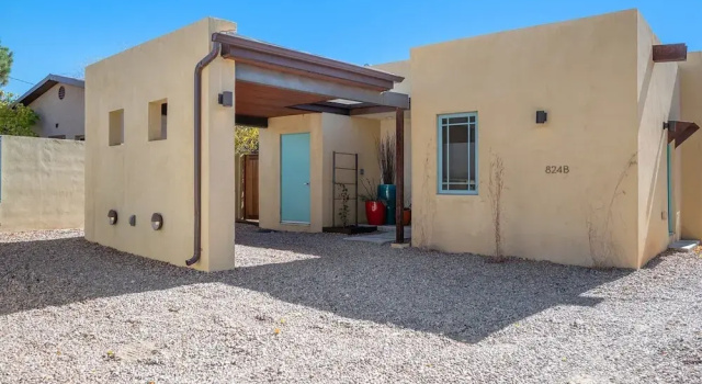 Коттедж Casa Godzilla - Atomic Style in the Heart of Santa Fe