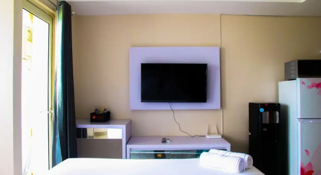 Suite Studio at The Oasis Apartment, Брондау Пәтер Bekasi West Java
