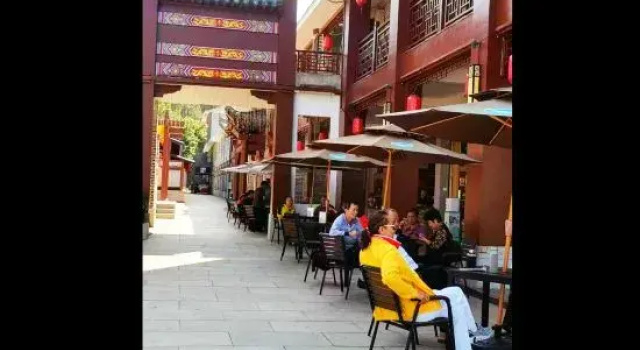 Heyuan wanlvhu Lake View Inn