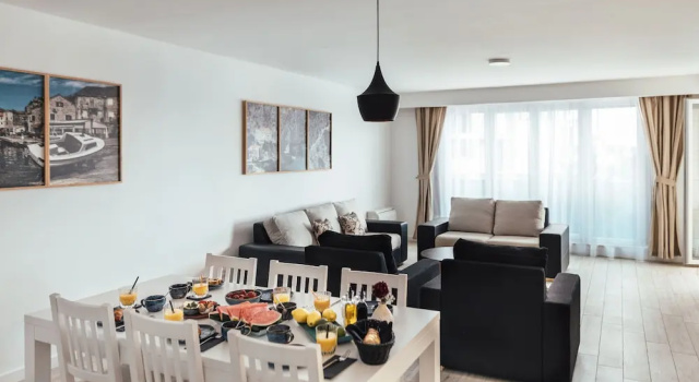 Апартаменты с 2 комнатами с видом на горы City Beach Makarska