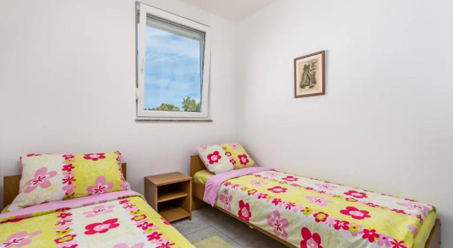 Modra Kuca, Rezervovat Hotel Mandre Pag
