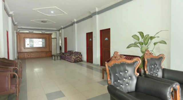 Urbanview Hotel Kharisma Banjarmasin, Забронировать Отель Недорогие отели провинции Южного Калимантана, недорогие
