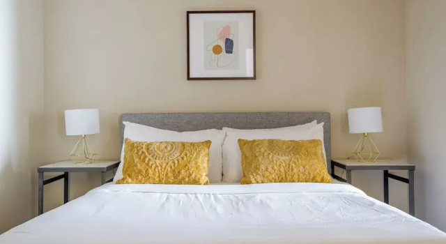 Номер Standard Mint House Greenville Downtown By Kasa