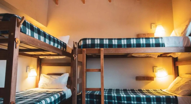 Кровать в общем номере (женский номер) America Del Sur Calafate Hostel