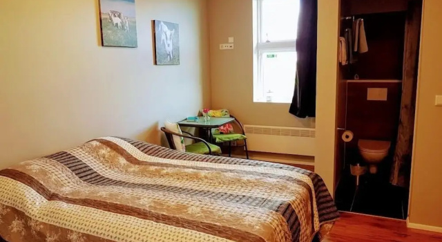 Студия Skálatjörn Guesthouse