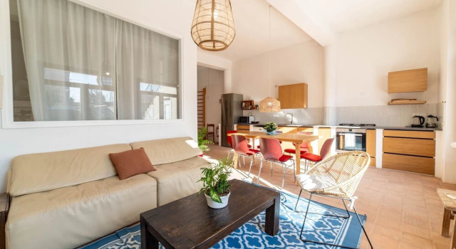 Casa Tharros Apartment Garden, Забронировать Апартаменты/квартира Нураки Полуостров Синис