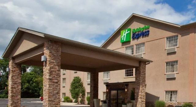 Run of House Holiday Inn Express Mount Pleasant- Scottdale by IHG