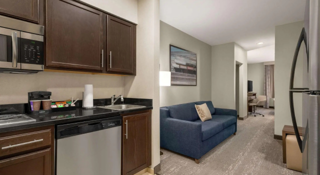 Двухместный люкс Homewood Suites Fort Wayne