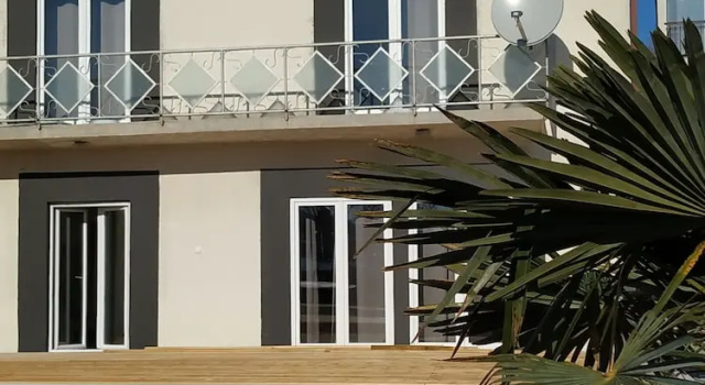 House Ivica, Забронировать Отель Отели Ciovo Island с бассейном, Бассейн