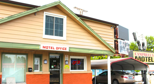 Hometowne Inn & Suites, Забронировать Мини-отель Мини-отели Иллинойс, Мини-отель