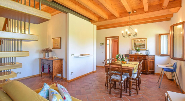 Porta di Valle 2, Забронировать Отель Отели Венето 4 звезды, 4*