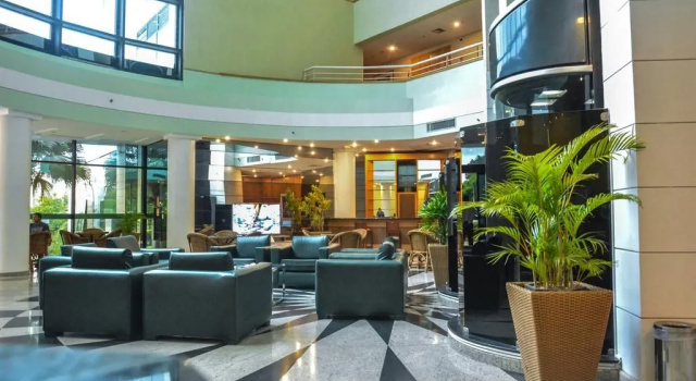 Tropical Executive Hotel