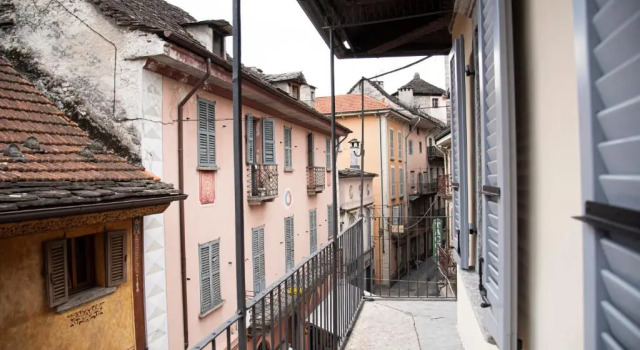 Dimora Domese, Boek Hotel Domodossola Piemonte