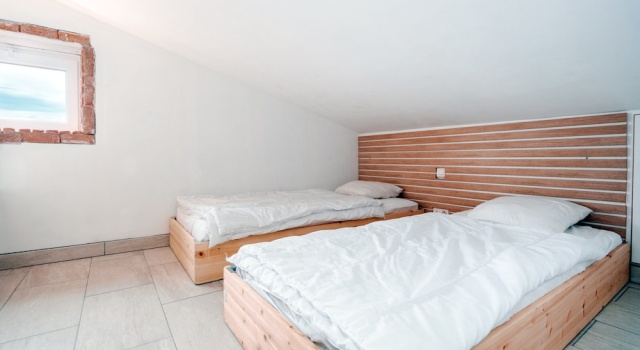 Апартаменты Light Filled Property Near Sea