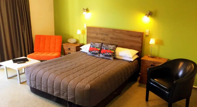 Двухместная студия с балконом Rotorua Coachman Spa Motel