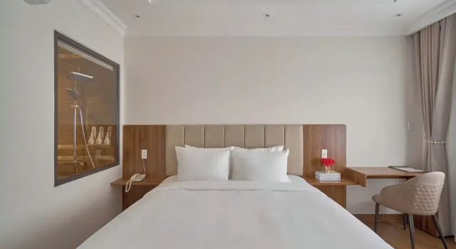 Двухместный номер Standard с видом на город Lyns Hotel