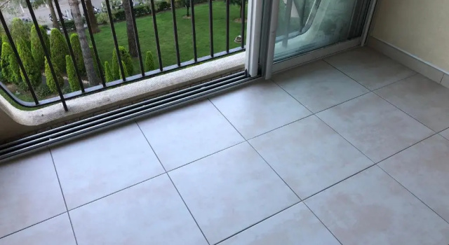 Mandelieu 3 rivières studio dernier étage B5, Забронировать Апартаменты/квартира Отели Mimosa Road с парковкой, Парковка