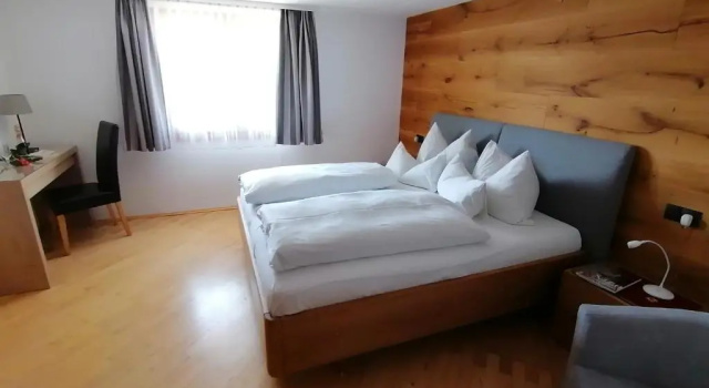 Ferienhaus Troy, Забронировать Отель Отели Брегенца 3 звезды, 3*