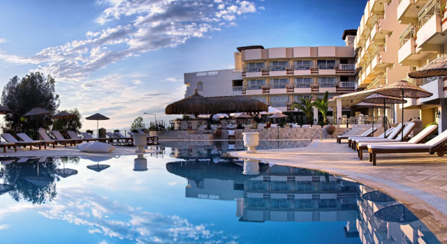 Люкс Hotel Carina