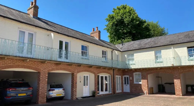 Коттедж с 2 комнатами Silverdale Mews