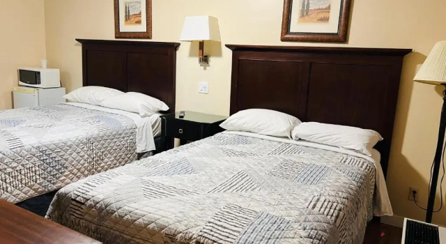 Двухместный семейный номер Standard Sunset Inn