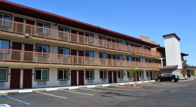 Номер Standard Sacramento Inn & Suites