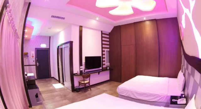 Четырёхместный номер Business Wei Feng Exquisite Motel Pintung Branch