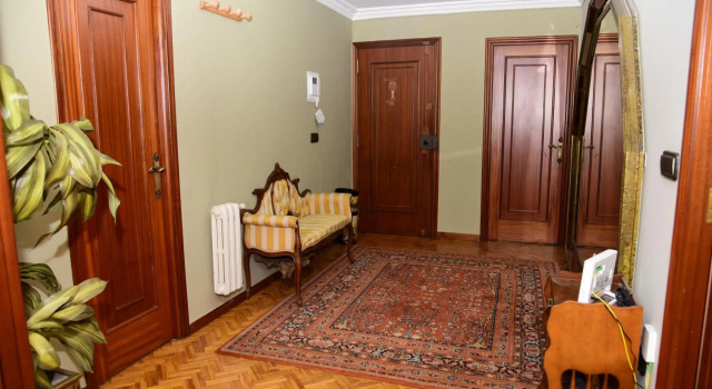 Las Burgas Termales, Rezervați Hotel Orense 
