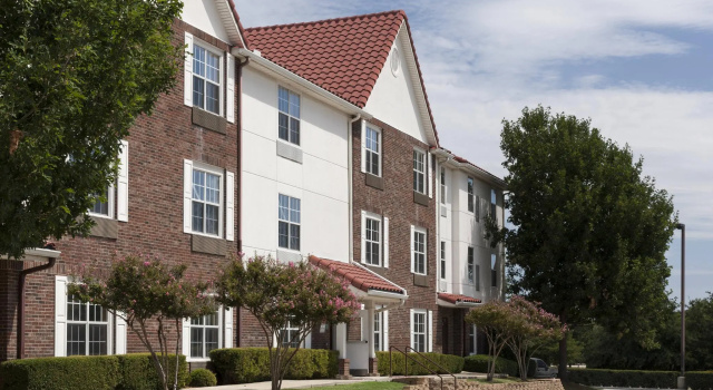 TownePlace Suites Dallas Las Colinas, Забронировать Отель Отели Dallas - Fort Worth Metropolitan Area с парковкой, Парковка