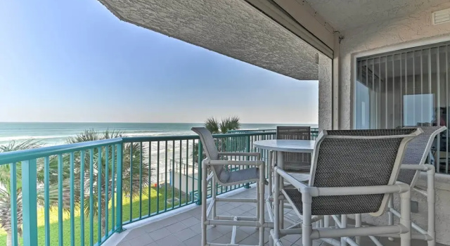 Апартаменты с 3 комнатами с балконом Daytona Beach Seaside Condo w/ Pools & Hot Tubs