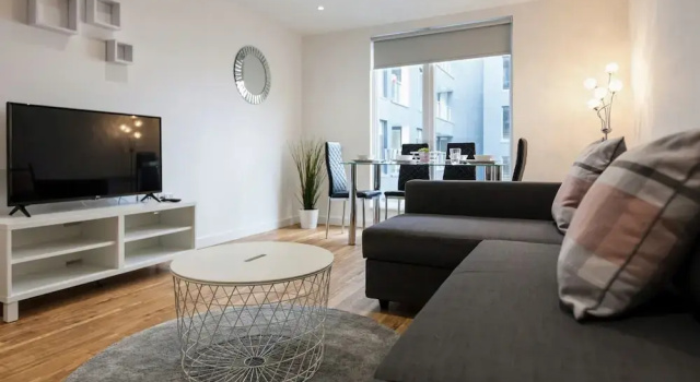 Двухместные апартаменты Warm and Welcoming Apartments