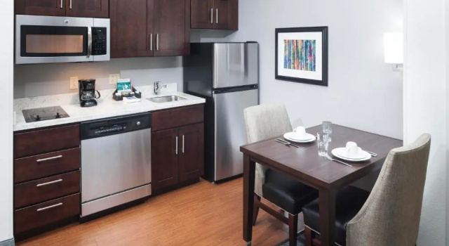 Двухместный люкс с 2 комнатами Homewood Suites by Hilton Chattanooga - Hamilton Place