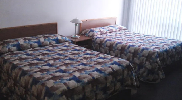 Четырёхместный номер Standard Motel Royal