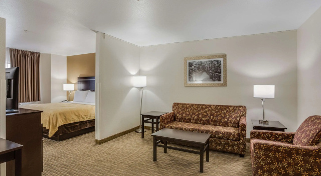 Двухместный люкс Quality Inn & Suites Meridian - West Boise