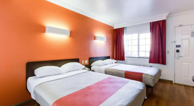 Четырёхместный номер Deluxe Motel 6-San Jose, CA - Convention Center